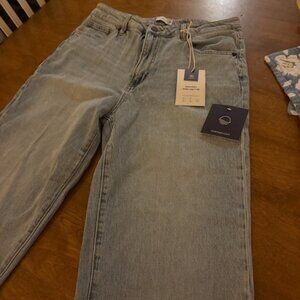 Oliver Logan Aberdeen Wide Leg Crop Jeans